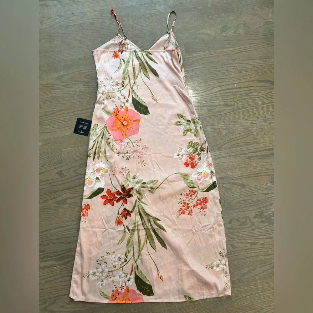 NEW Lulus Remarkable Entrance Pink Floral Print Satin Midi Dress Large NWT - Picture 5 of 8
